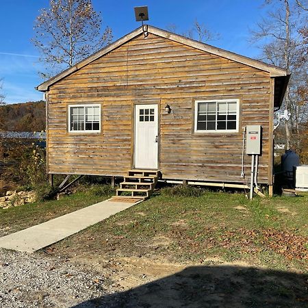 Pine Creek Cabins & Camping Resort South Bloomingville 외부 사진