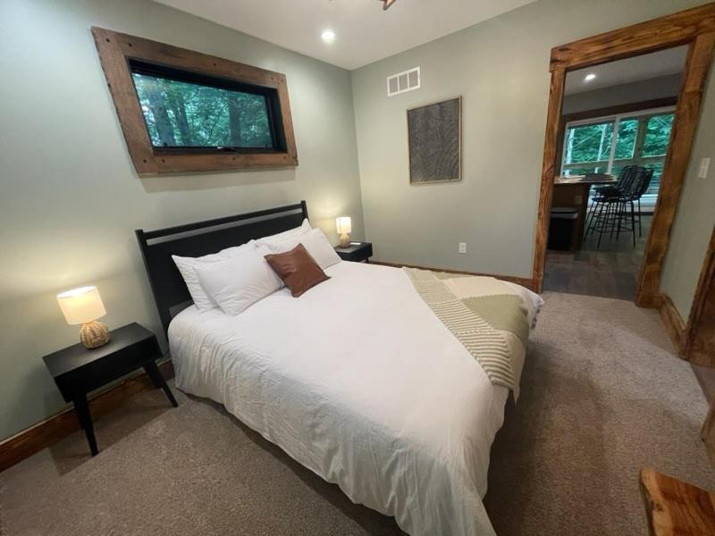Pine Creek Cabins & Camping Resort South Bloomingville 외부 사진